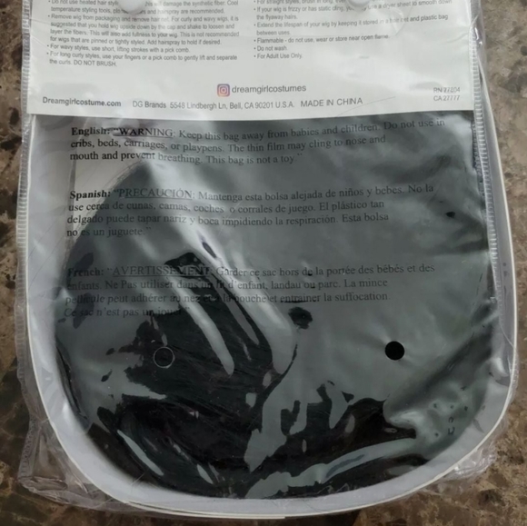 Adjustable Dreamgirl Wig - Picture 3 of 3